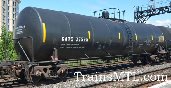 Car/wagon GATX37575 left side / coté gauche